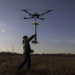 Des drones ukrainiens frappent une usine d’électronique derrière les lignes russes