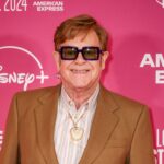 Elton John a qualifié la légalisation de la marijuana aux États-Unis et au Canada de « l'une des plus grandes erreurs de tous les temps ».