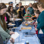 Le petit-déjeuner du Père Noël et le marché de Noël des Cowboys répandent la joie des fêtes à Archer